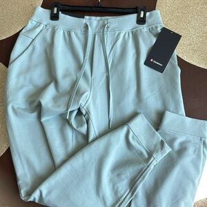 Men’s joggers